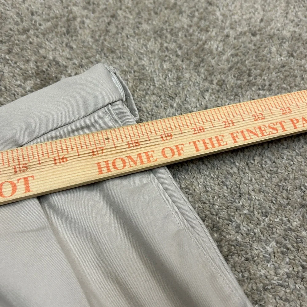 Dockers Pants The Best Pressed 36x32 Beige Relaxed Fit Pleated Comfort Khaki New